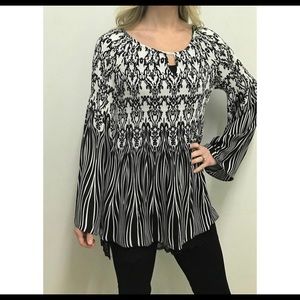 NWT Charlie B Coral Cove Smocked Top